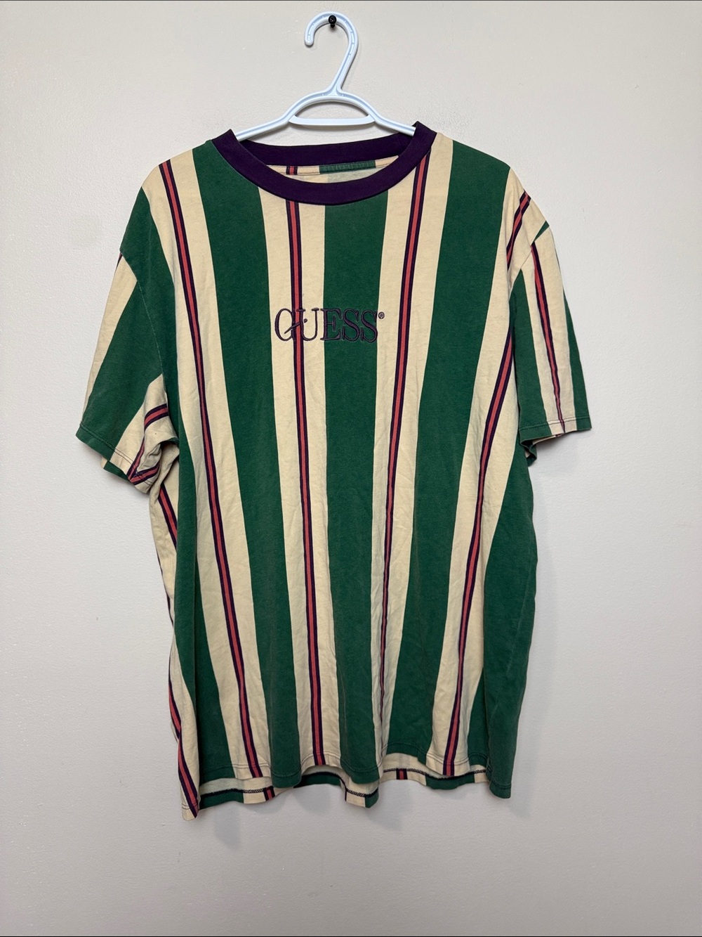 GUESS Green, Cream & Burgundy Striped Crewneck Tee L